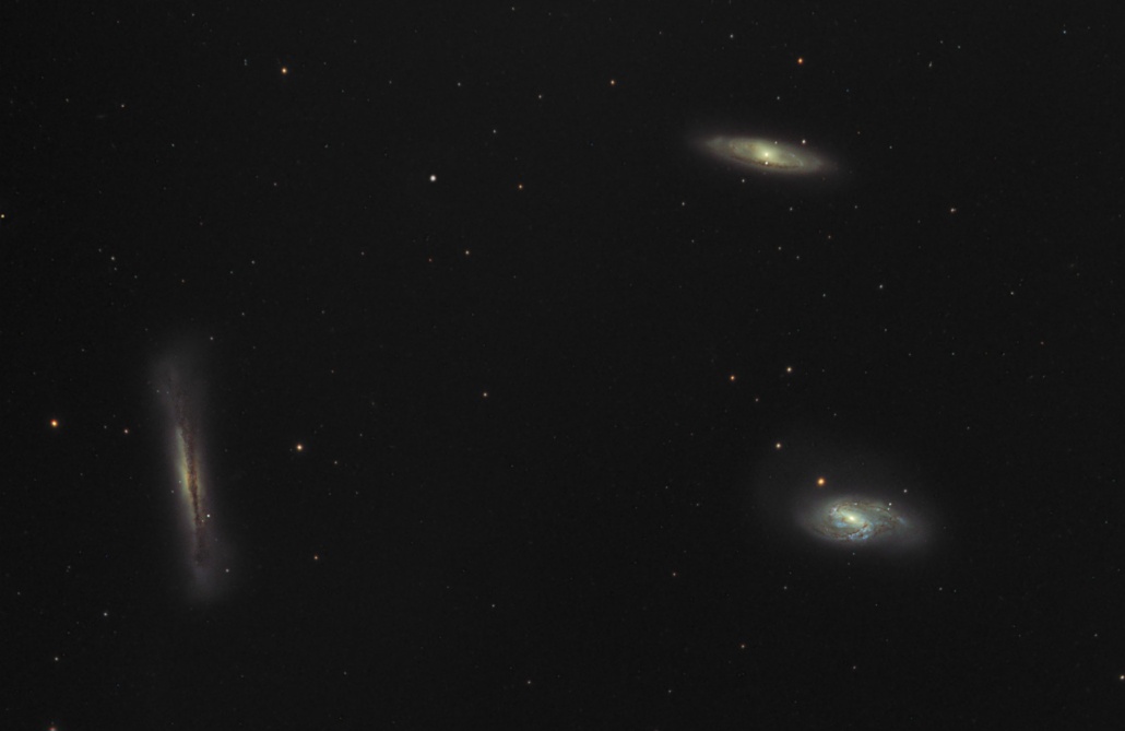 Trio of galaxies in Leo