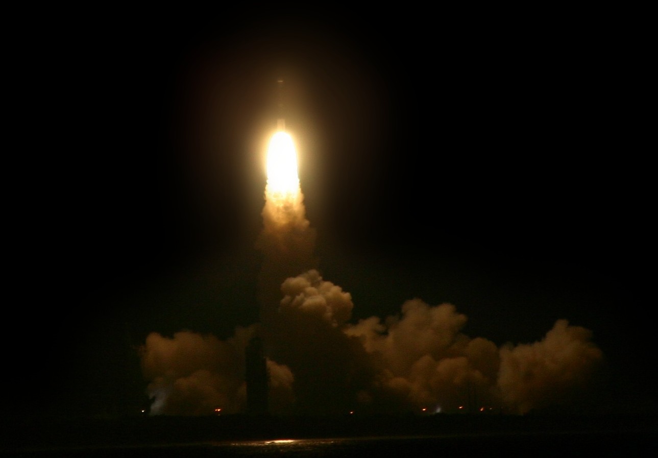 Night Launch of the Phoenix Mars Mission